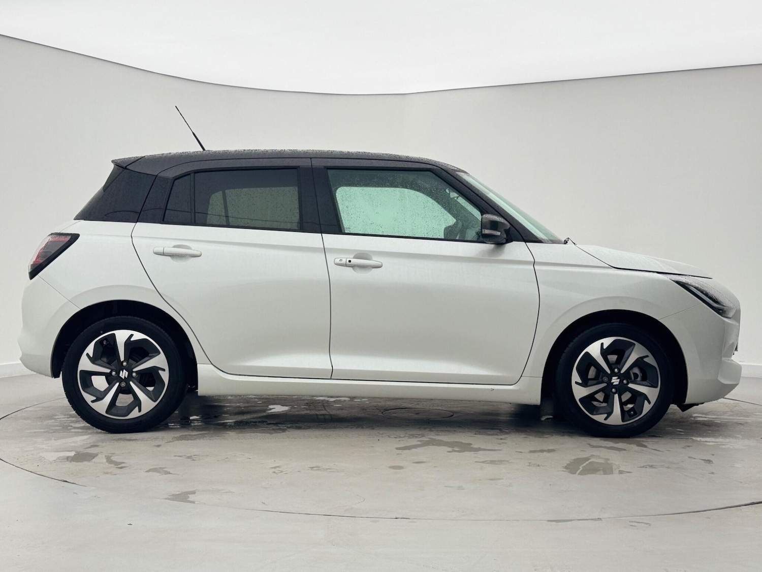 Used Suzuki Swift 2025 for sale - 77446197: Photo 8