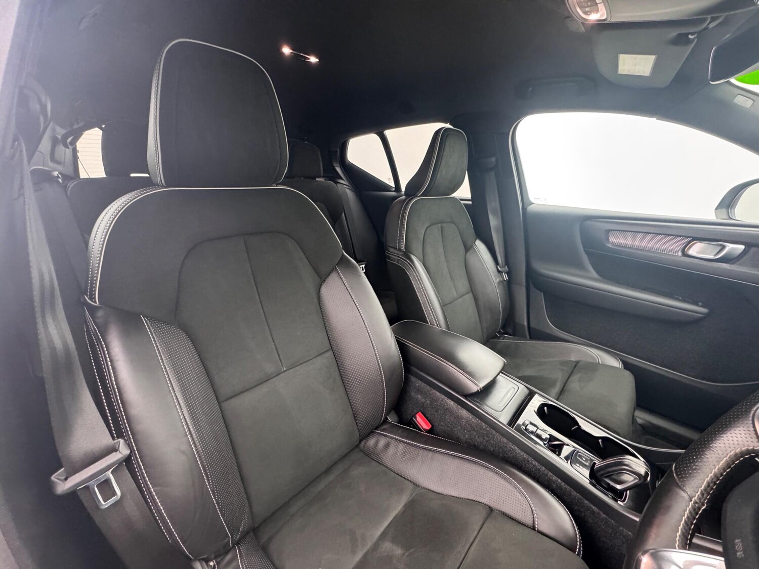 Used Volvo XC40 2018 for sale - 78108249: Photo 10