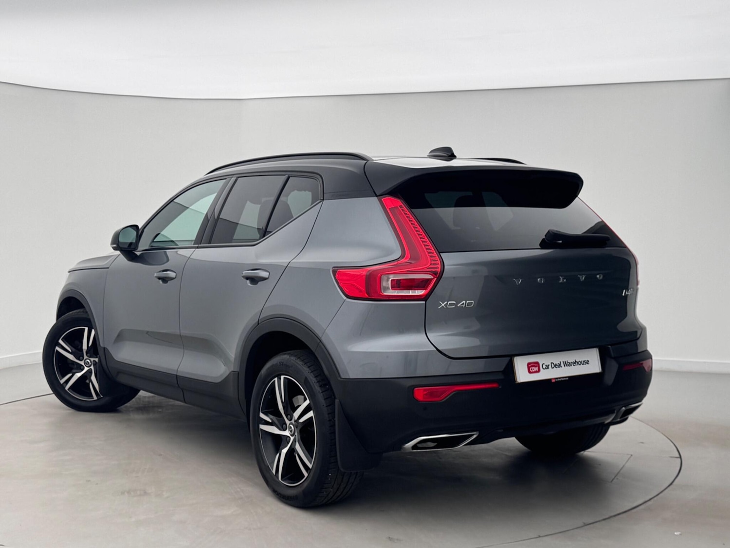 Used Volvo XC40 2018 for sale - 78108249: Photo 3