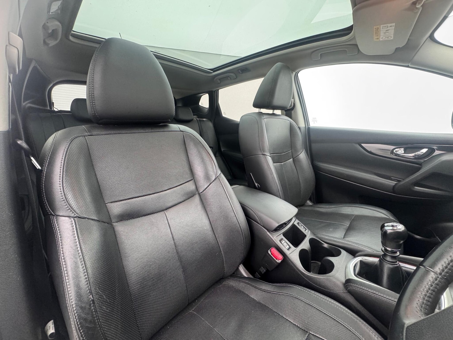 Used Nissan Qashqai 2016 for sale - 77988498: Photo 8