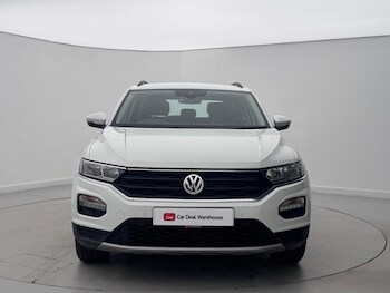 Used Volkswagen T-Roc 2018 for sale - 77809902: Photo