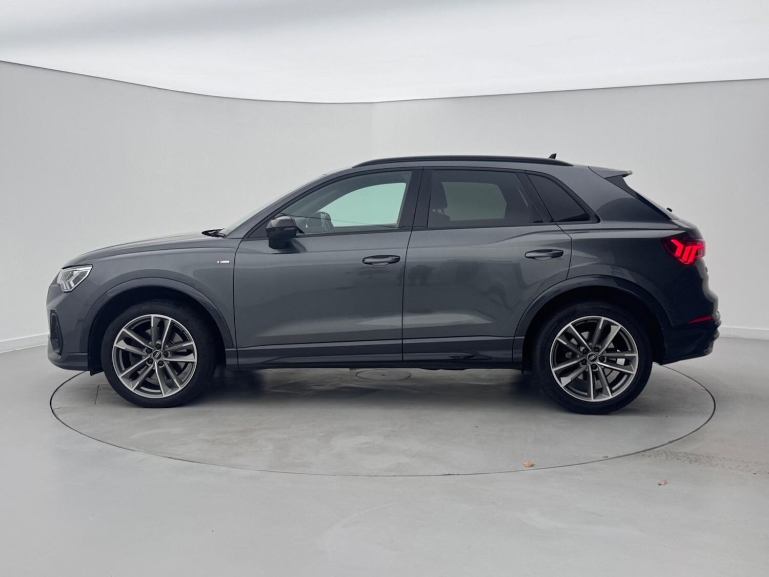 Used Audi Q3 2022 for sale - 76675224: Photo 4