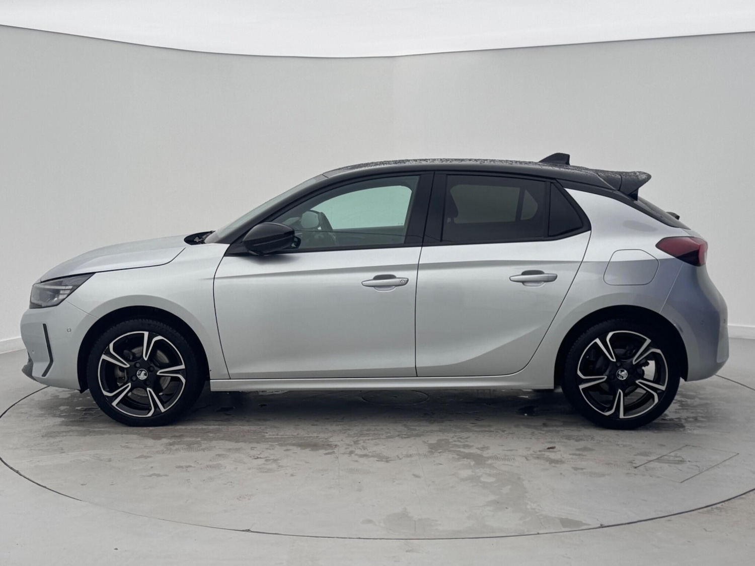 Used Vauxhall Corsa 2024 for sale - 77446201: Photo 4