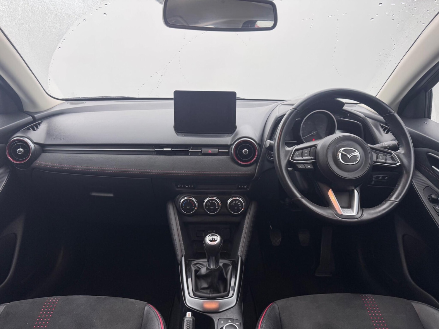 Used Mazda Mazda2 2024 for sale - 76677507: Photo 8