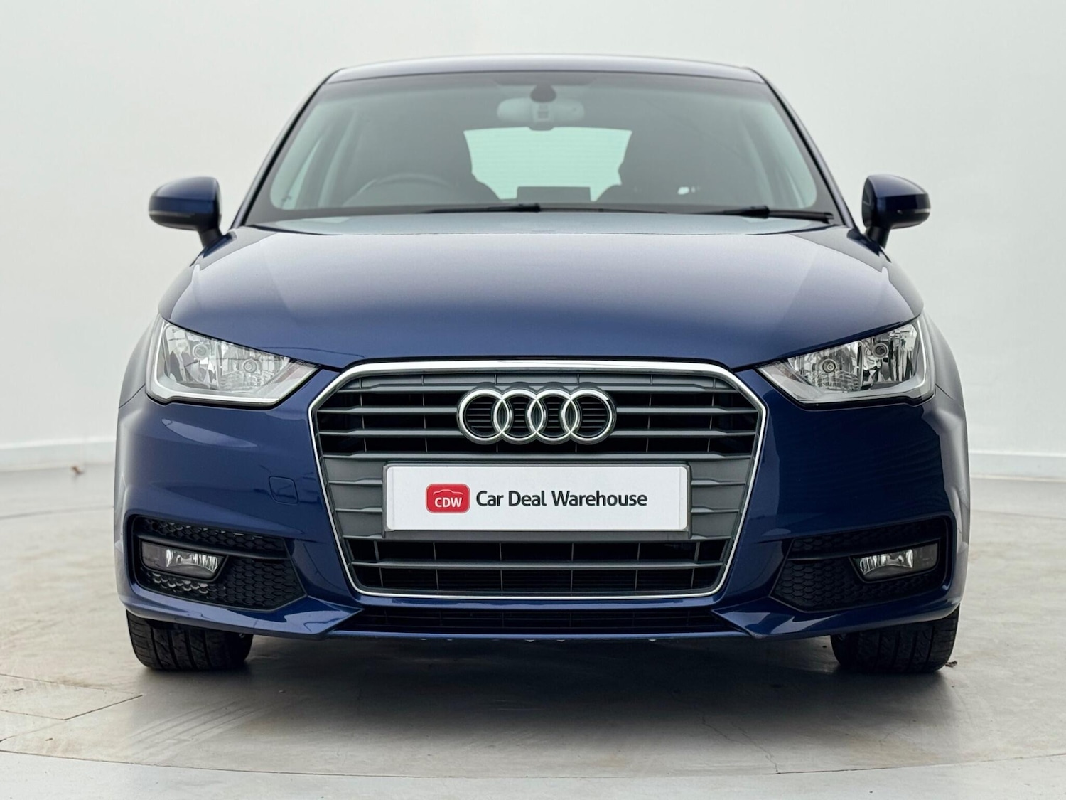 Used Audi A1 2017 for sale - 76611571: Photo 2