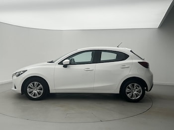 Used Mazda Mazda2 2016 for sale - 77901505: Photo