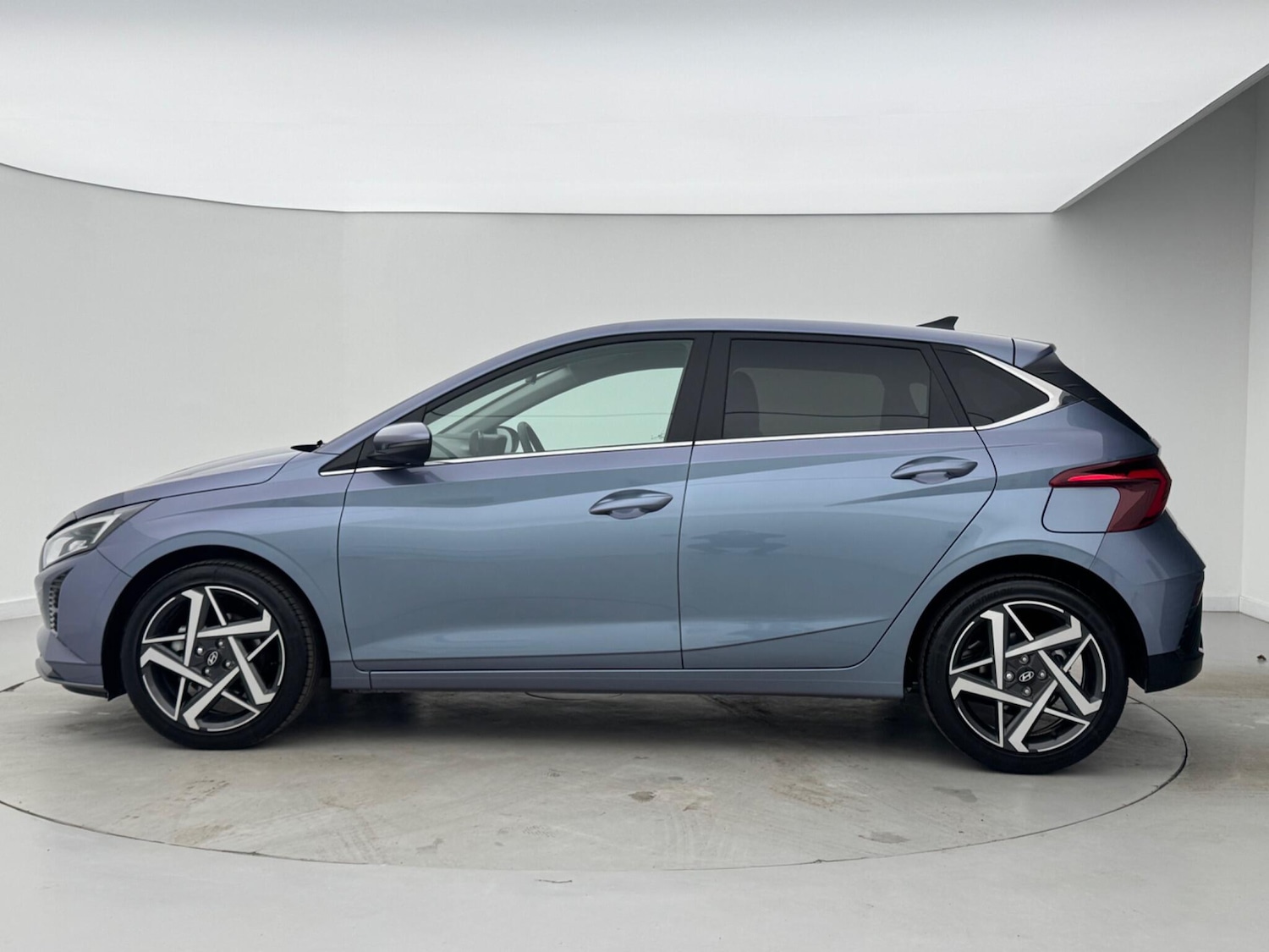 Used Hyundai i20 2025 for sale - 77901500: Photo 4