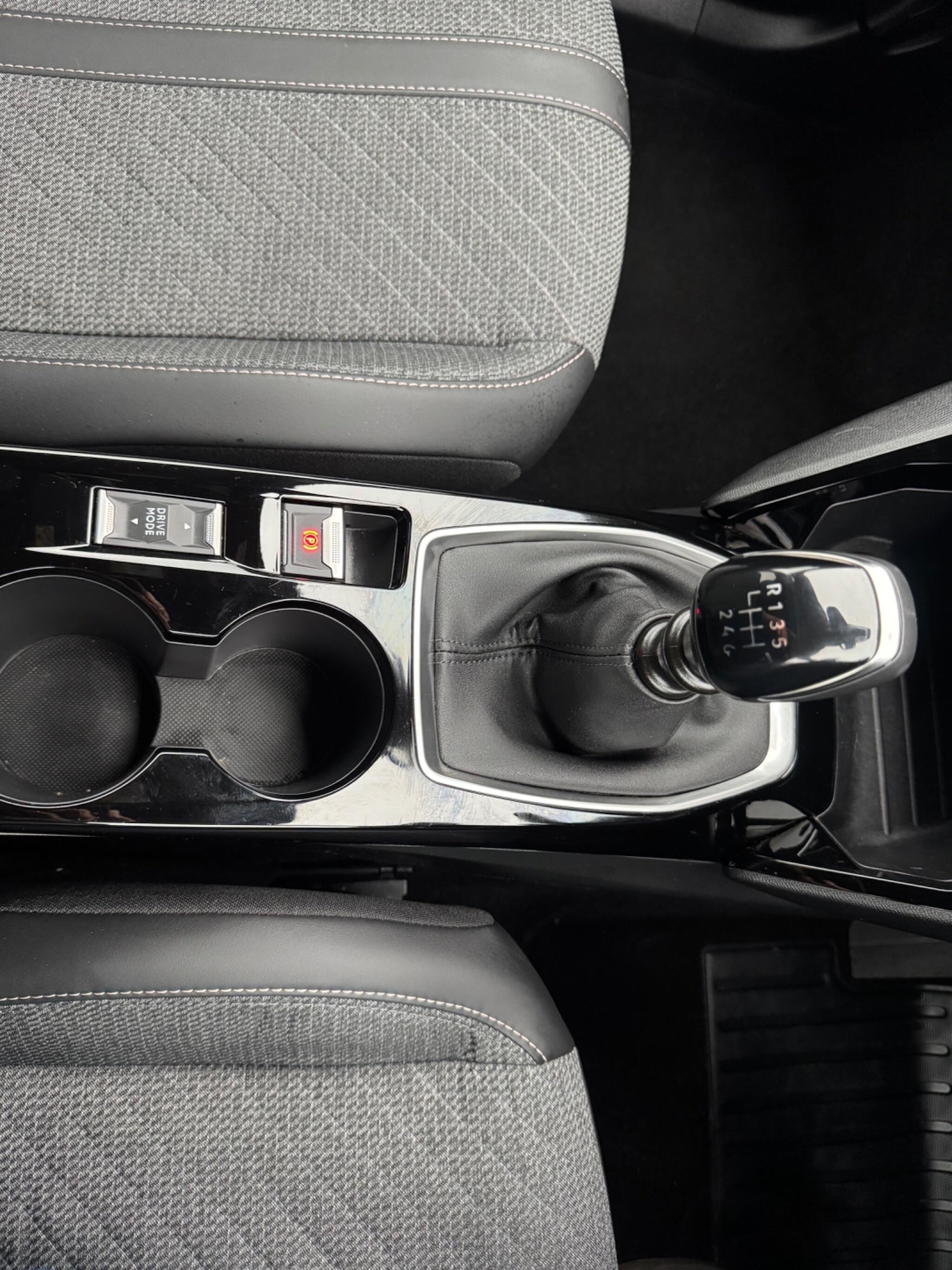 Used Peugeot 2008 2025 for sale - 78139227: Photo 7