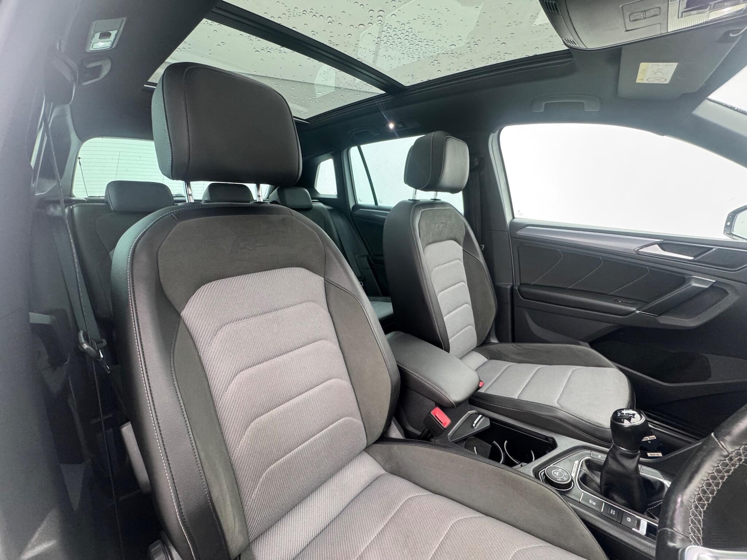 Used Volkswagen Tiguan 2017 for sale - 76673487: Photo 10