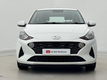 Used Hyundai i10 2021 for sale - 77297091: Photo