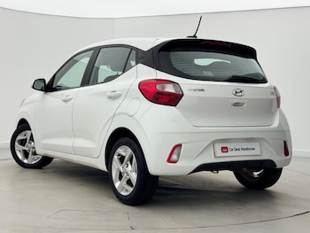 Used Hyundai i10 2021 for sale - 77297091: Photo