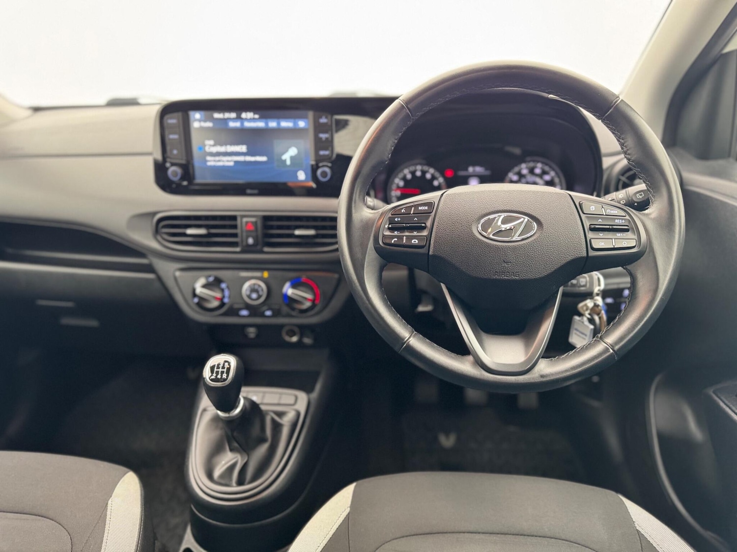 Used Hyundai i10 2021 for sale - 77297091: Photo 9