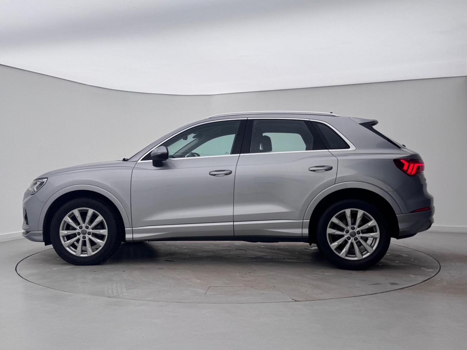 Used Audi Q3 2019 for sale - 77042619: Photo 5