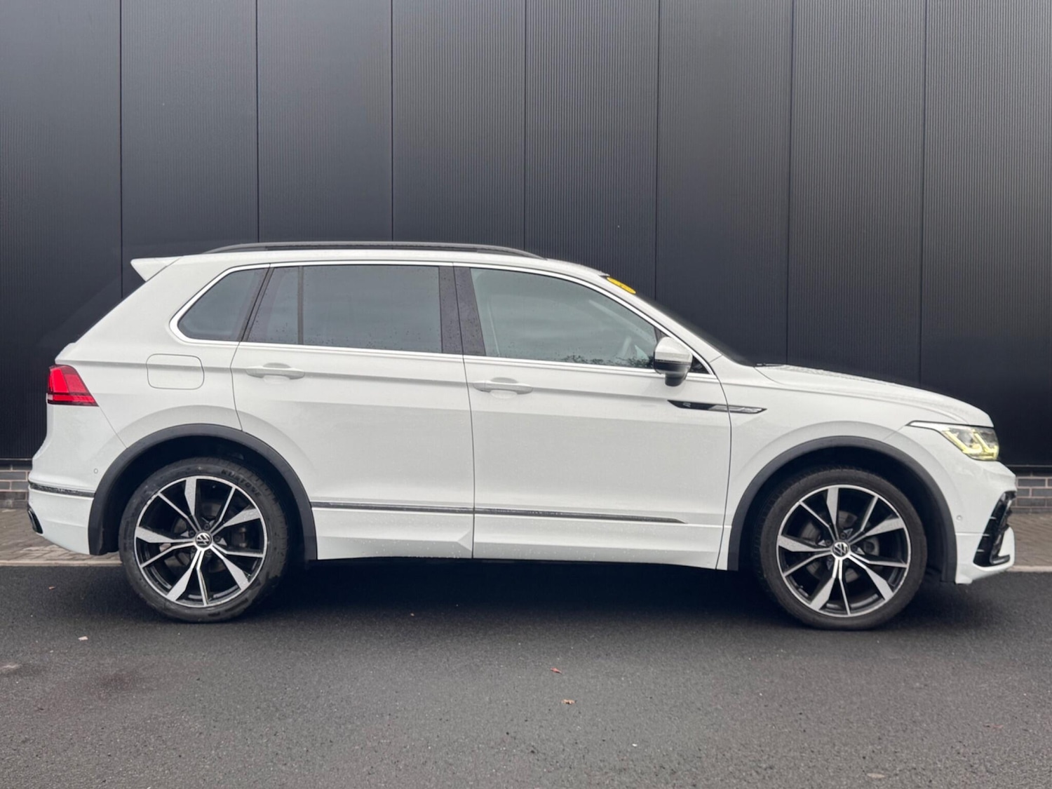 Used Volkswagen Tiguan 2022 for sale - 77388701: Photo 7