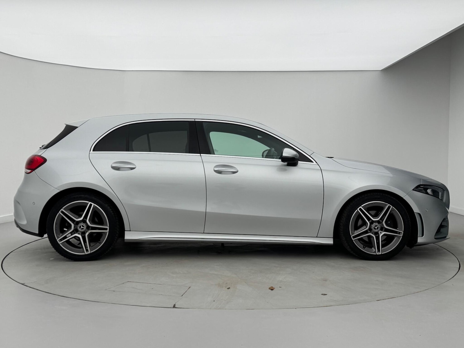 Used Mercedes-Benz A-Class 2019 for sale - 77715302: Photo 6