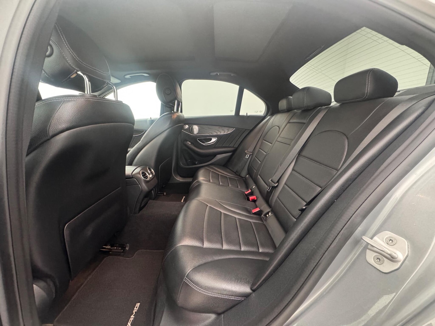 Used Mercedes-Benz C Class 2016 for sale - 77603628: Photo 10