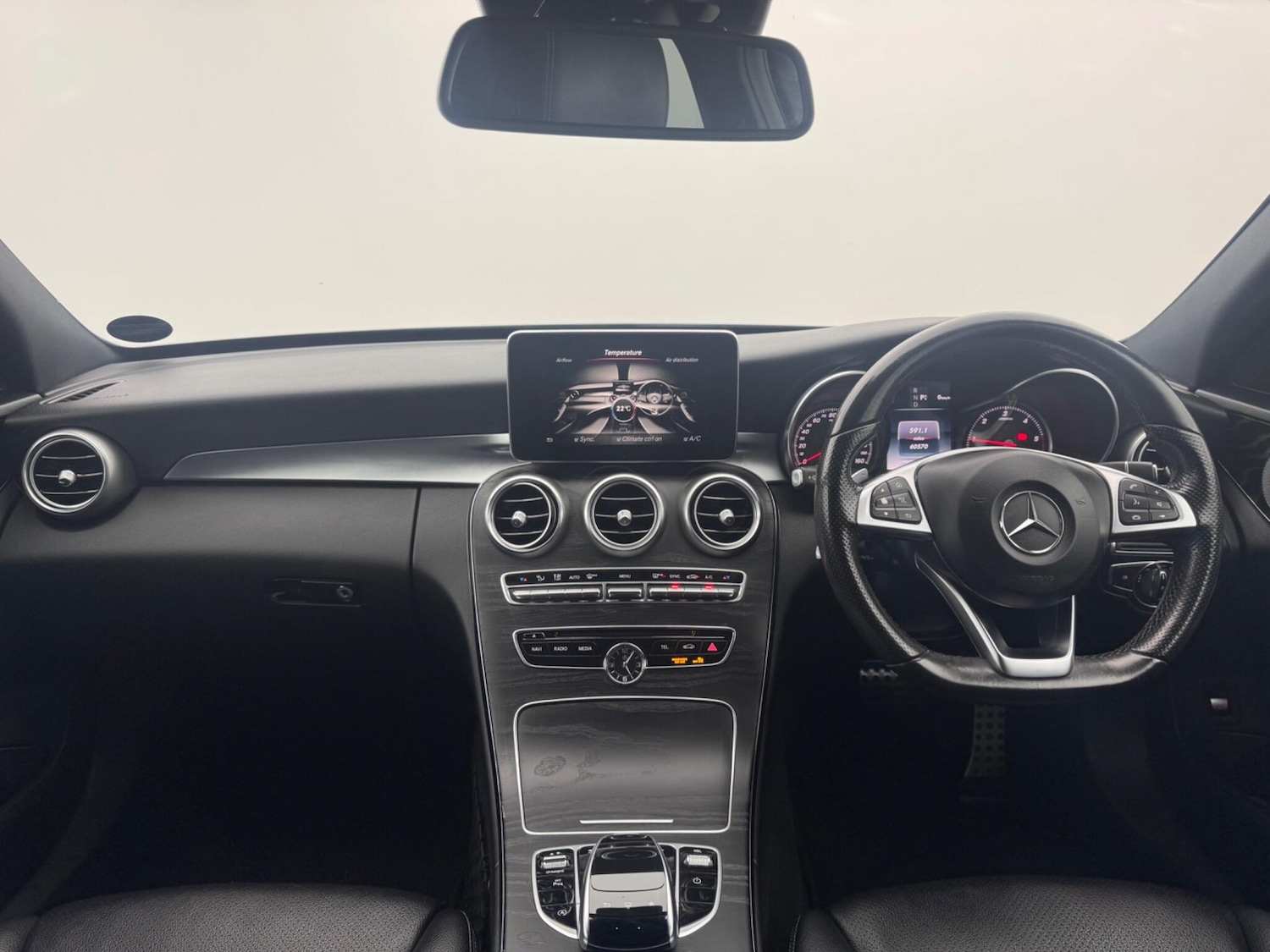 Used Mercedes-Benz C Class 2016 for sale - 77603628: Photo 8