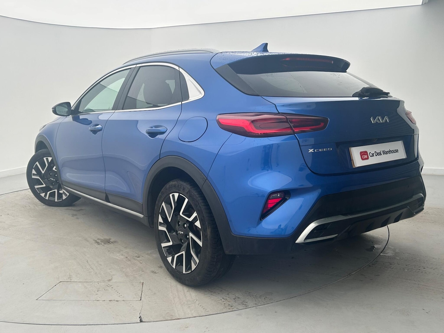 Used Kia XCeed 2023 for sale - 76859116: Photo 4