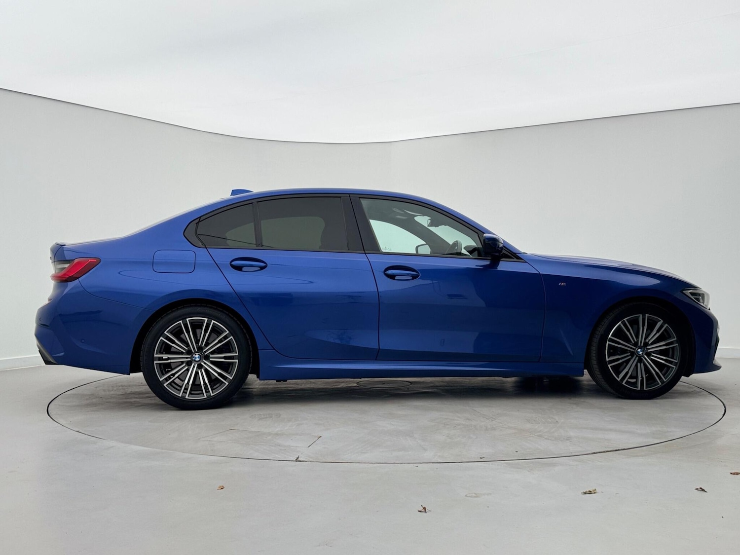 Used BMW 3 Series 2019 for sale - 76673786: Photo 3
