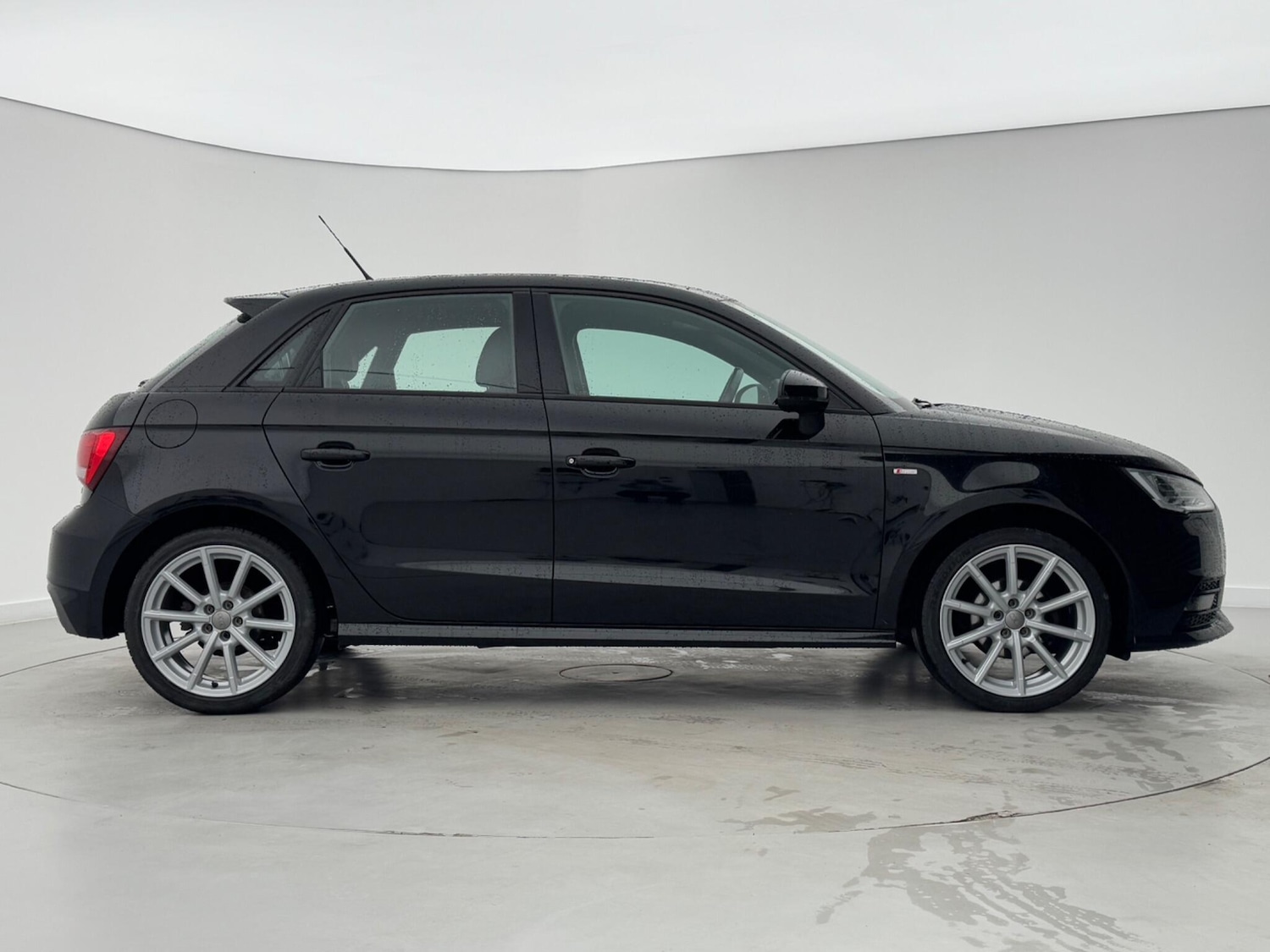 Used Audi A1 2018 for sale - 76673623: Photo 7