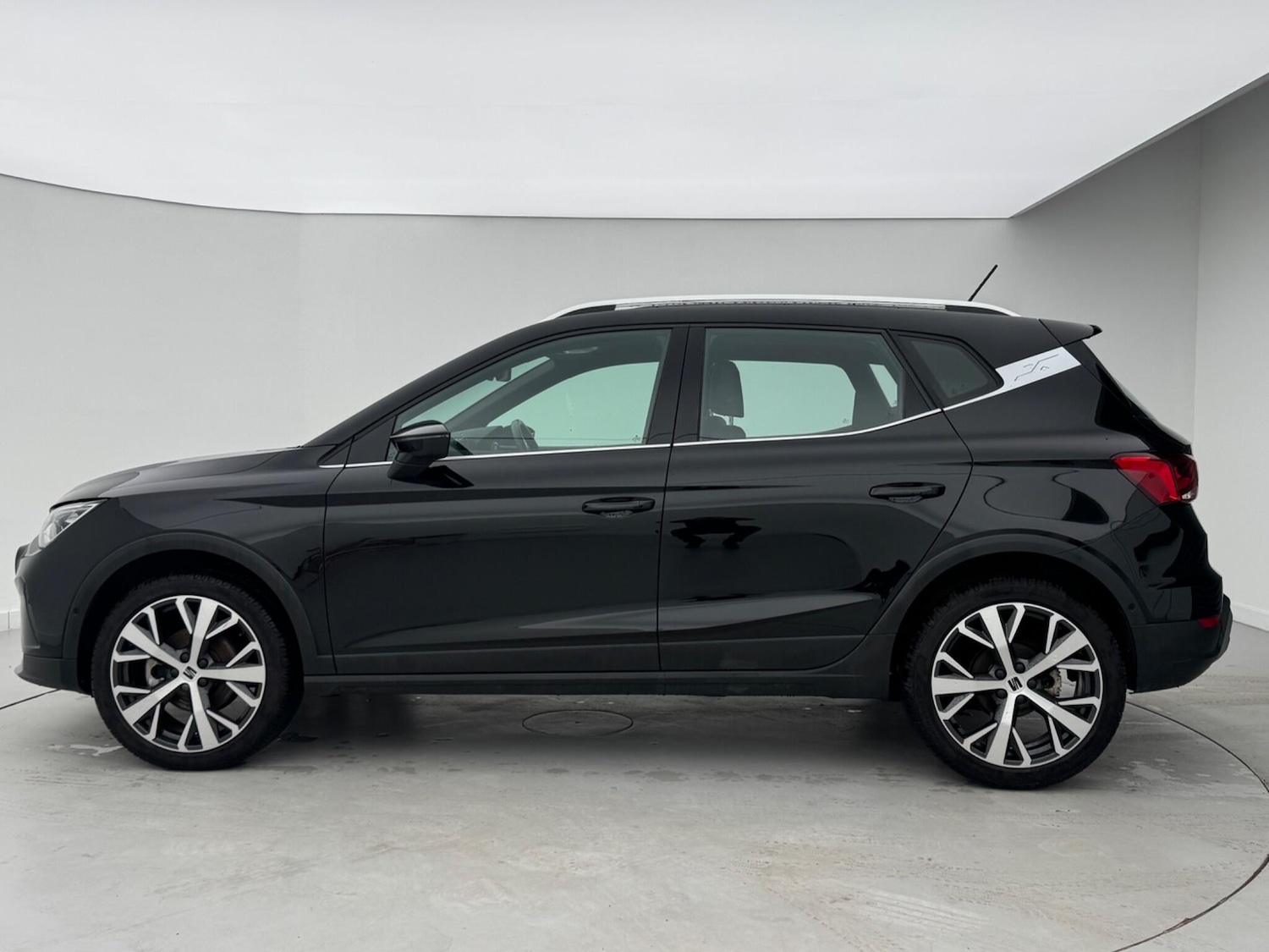 Used SEAT Arona 2025 for sale - 77446210: Photo 4