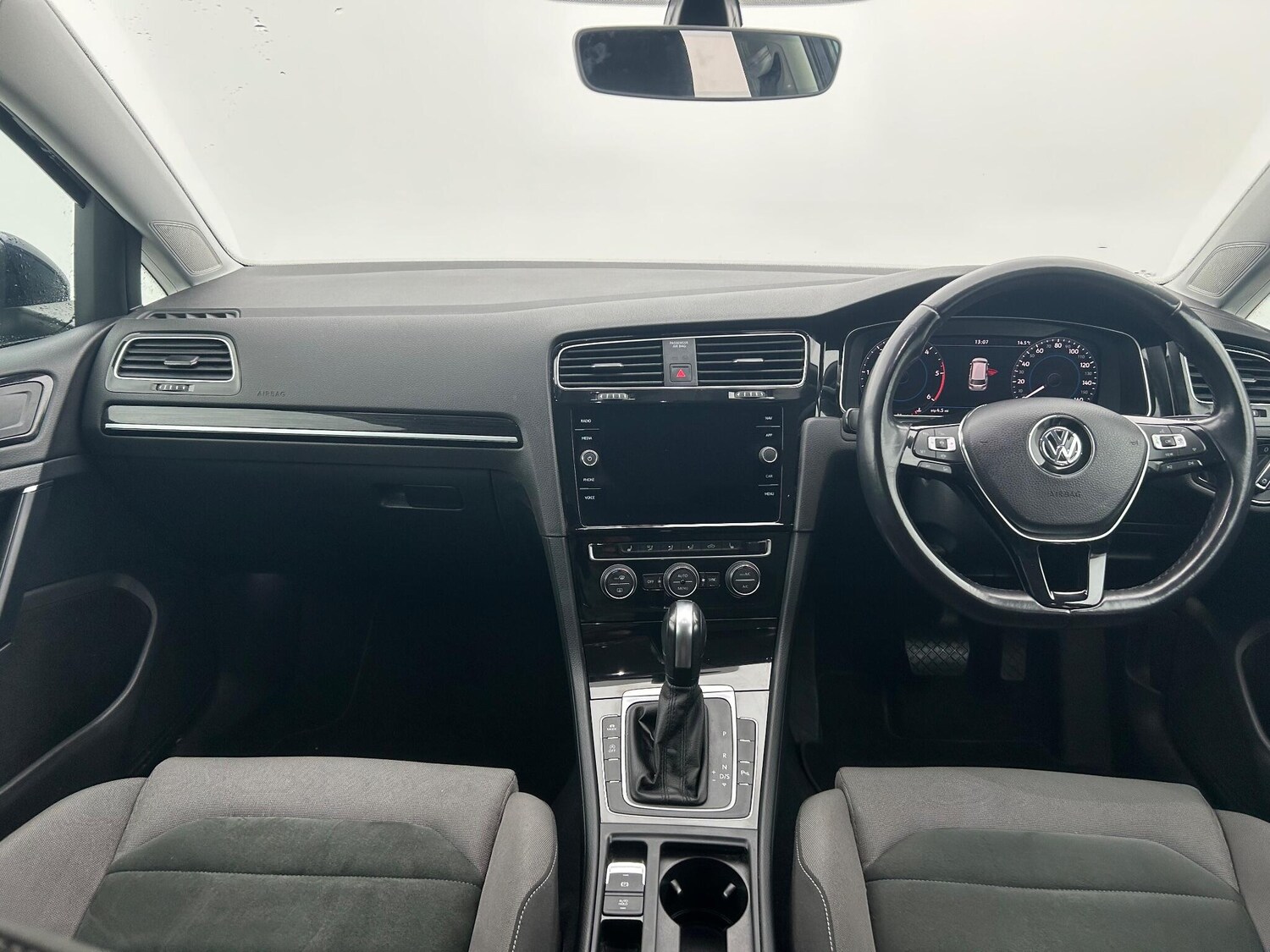 Used Volkswagen Golf 2020 for sale - 77417404: Photo 7