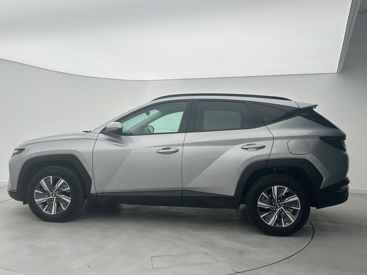 Used Hyundai TUCSON 2022 for sale - 76674709: Photo 4