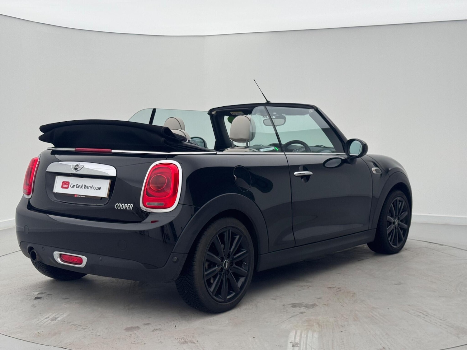 Used MINI Convertible 2017 for sale - 77179877: Photo 7