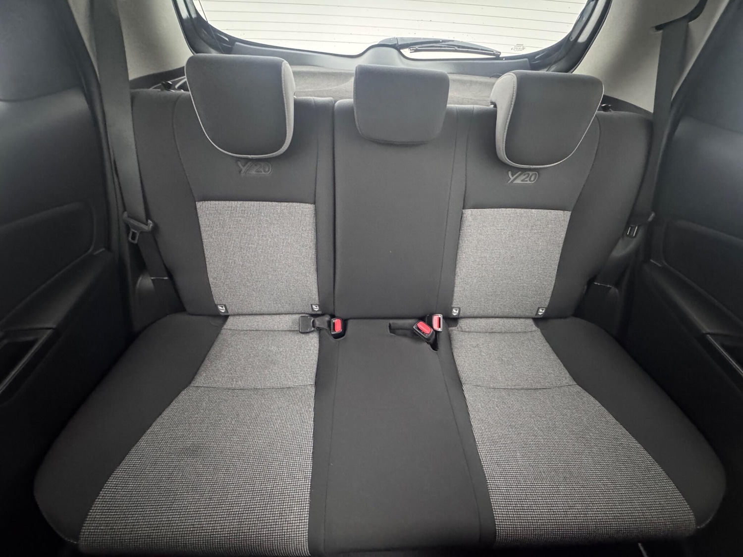 Used Toyota Yaris 2020 for sale - 77568640: Photo 10