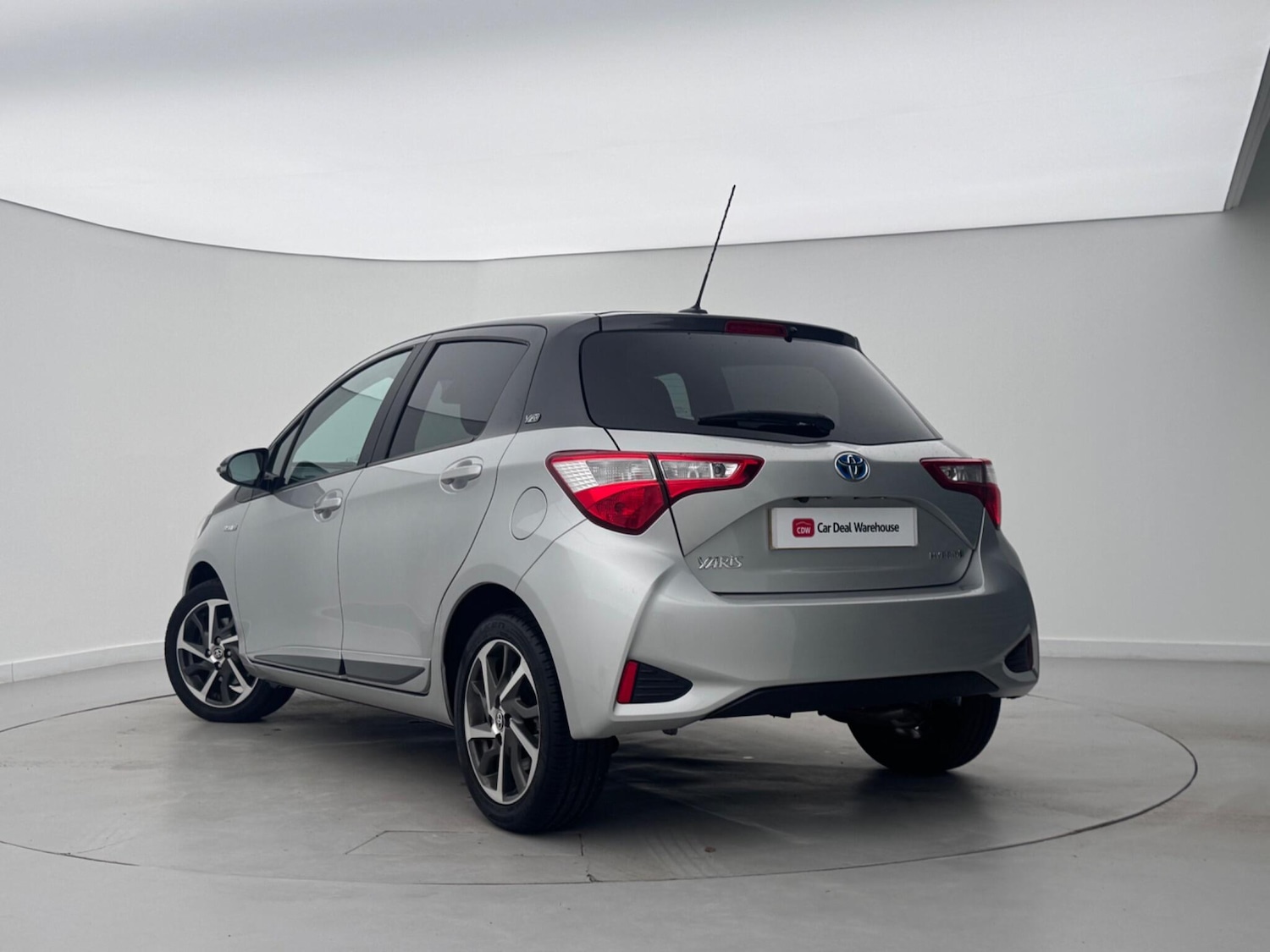 Used Toyota Yaris 2020 for sale - 77568640: Photo 3