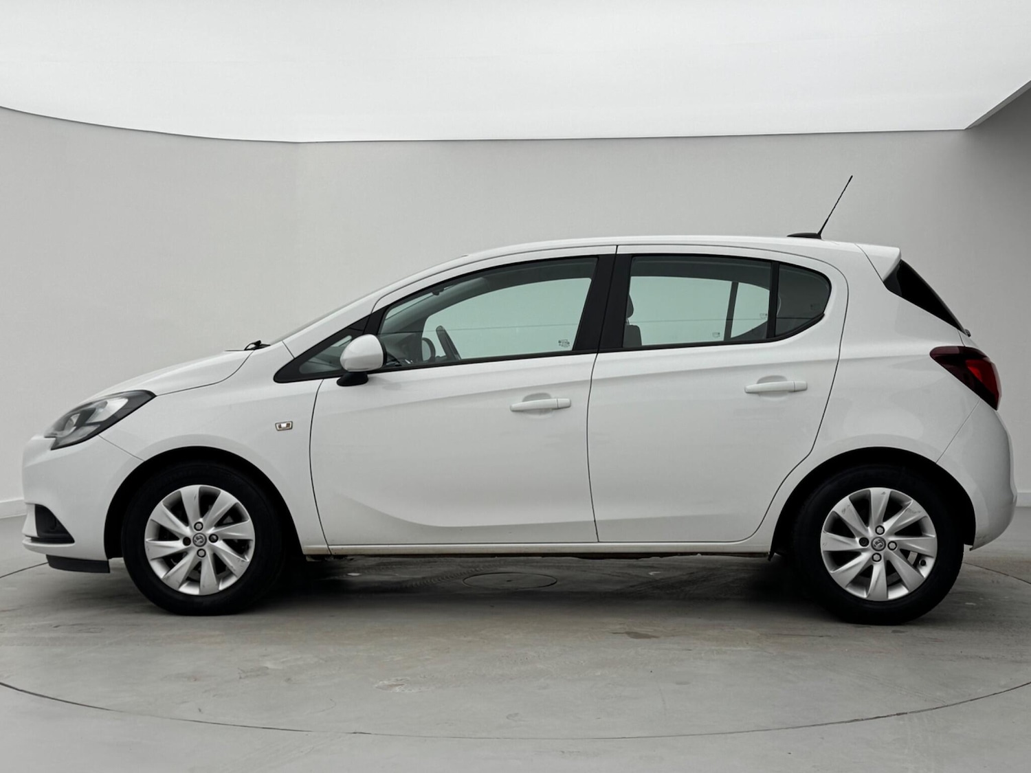 Used Vauxhall Corsa 2018 for sale - 77578726: Photo 4