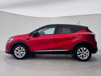 Used Renault Captur 2020 for sale - 77676205: Photo