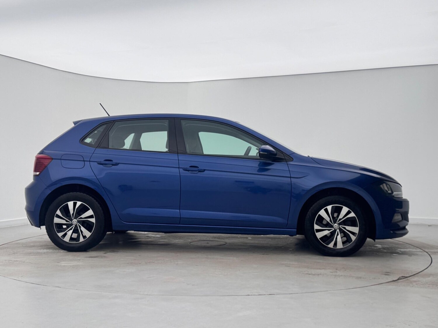 Used Volkswagen Polo 2019 for sale - 76979742: Photo 7