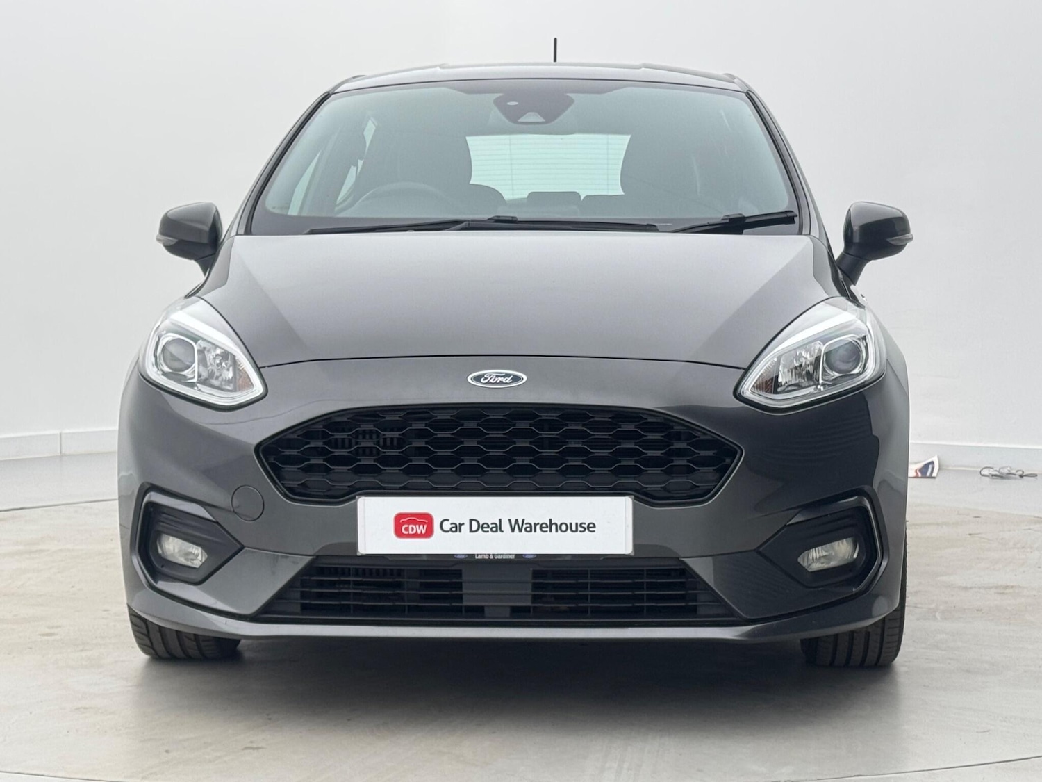 Used Ford Fiesta 2018 for sale - 78123032: Photo 2