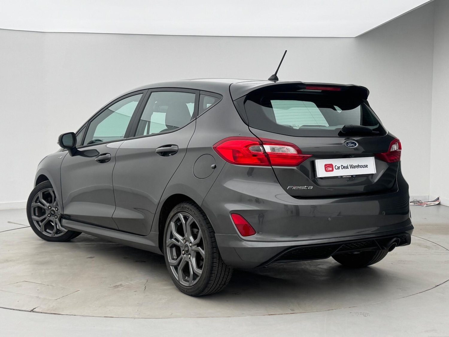Used Ford Fiesta 2018 for sale - 78123032: Photo 3
