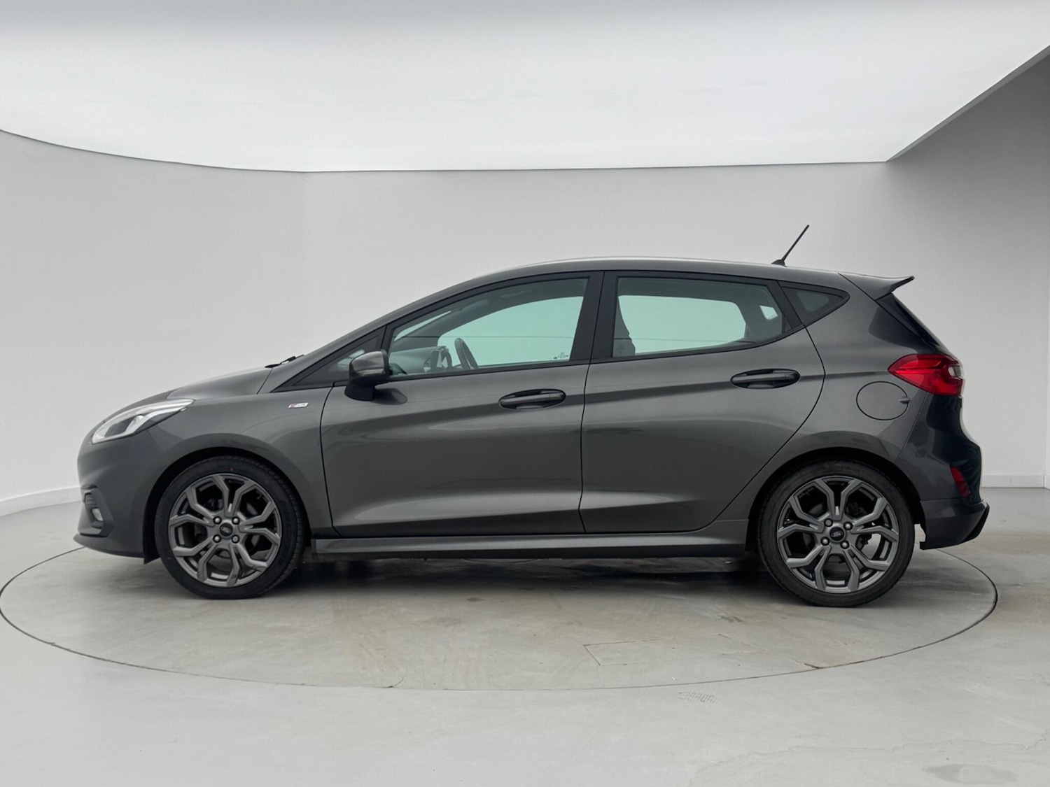 Used Ford Fiesta 2018 for sale - 78123032: Photo 4