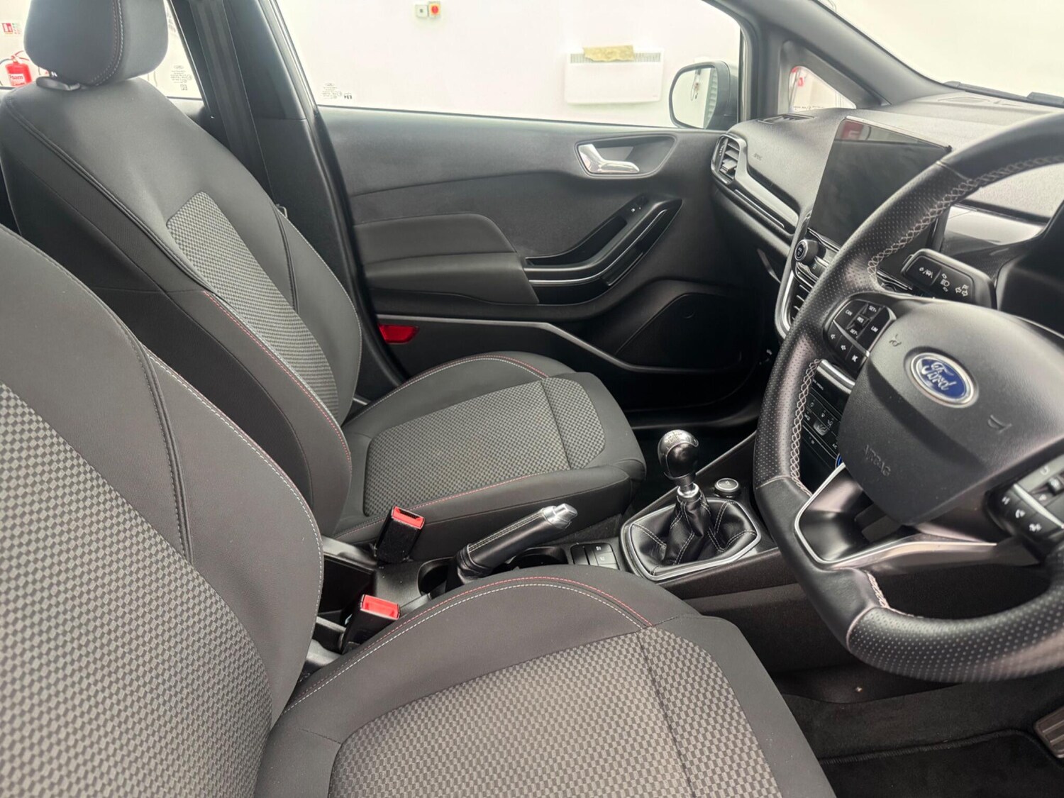 Used Ford Fiesta 2018 for sale - 78123032: Photo 9