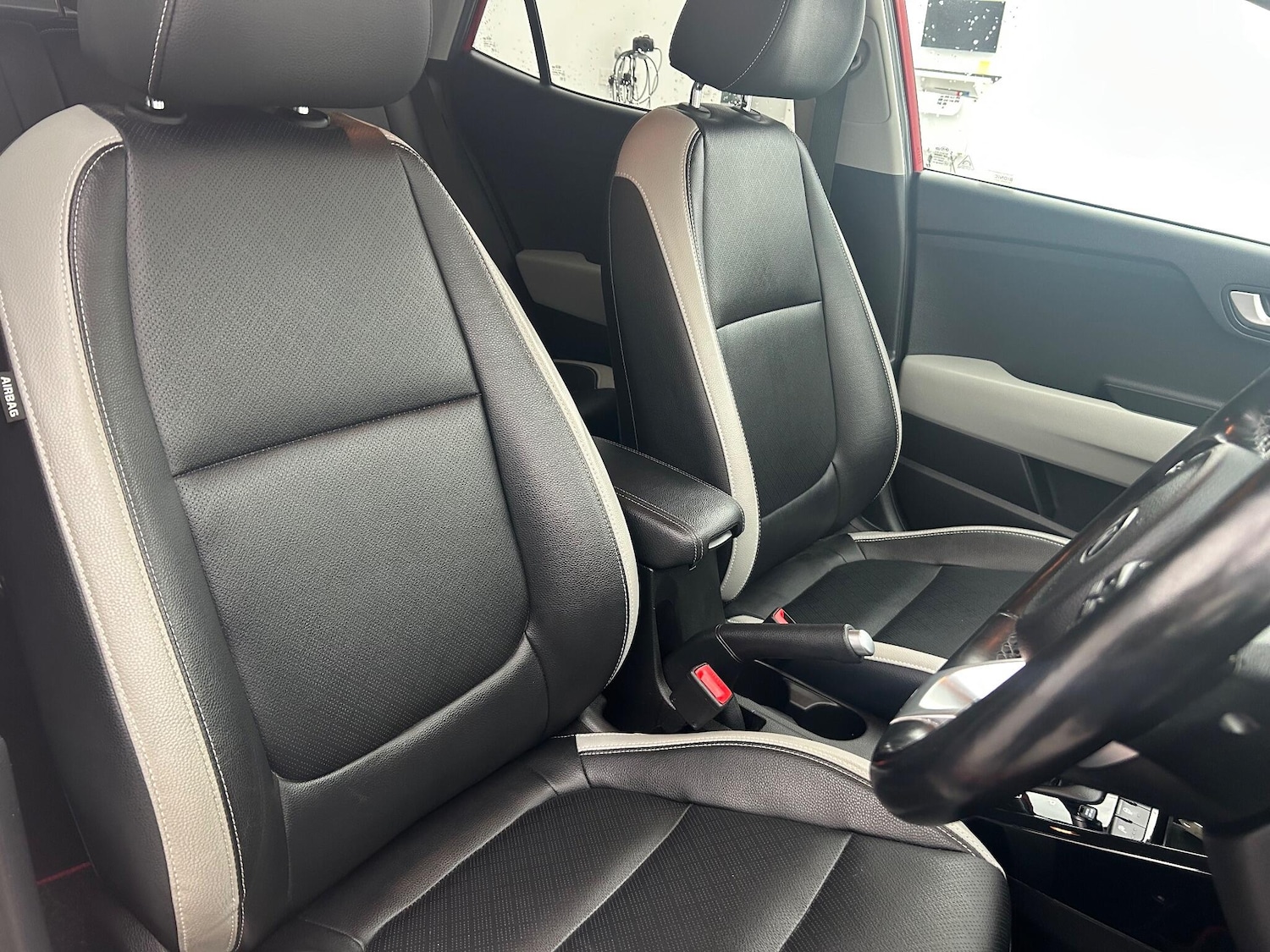 Used Kia Stonic 2019 for sale - 77245496: Photo 9