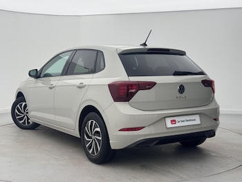 Used Volkswagen Polo 2023 for sale - 77578727: Photo