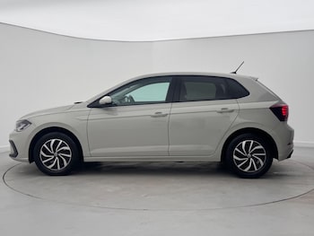 Used Volkswagen Polo 2023 for sale - 77578727: Photo