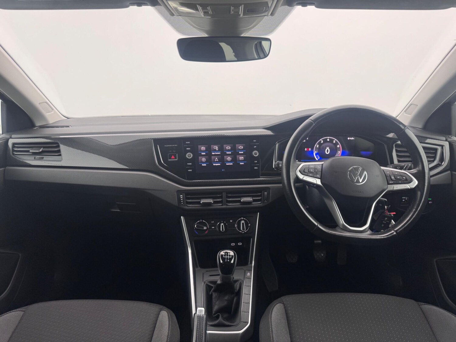 Used Volkswagen Polo 2023 for sale - 77578727: Photo 7