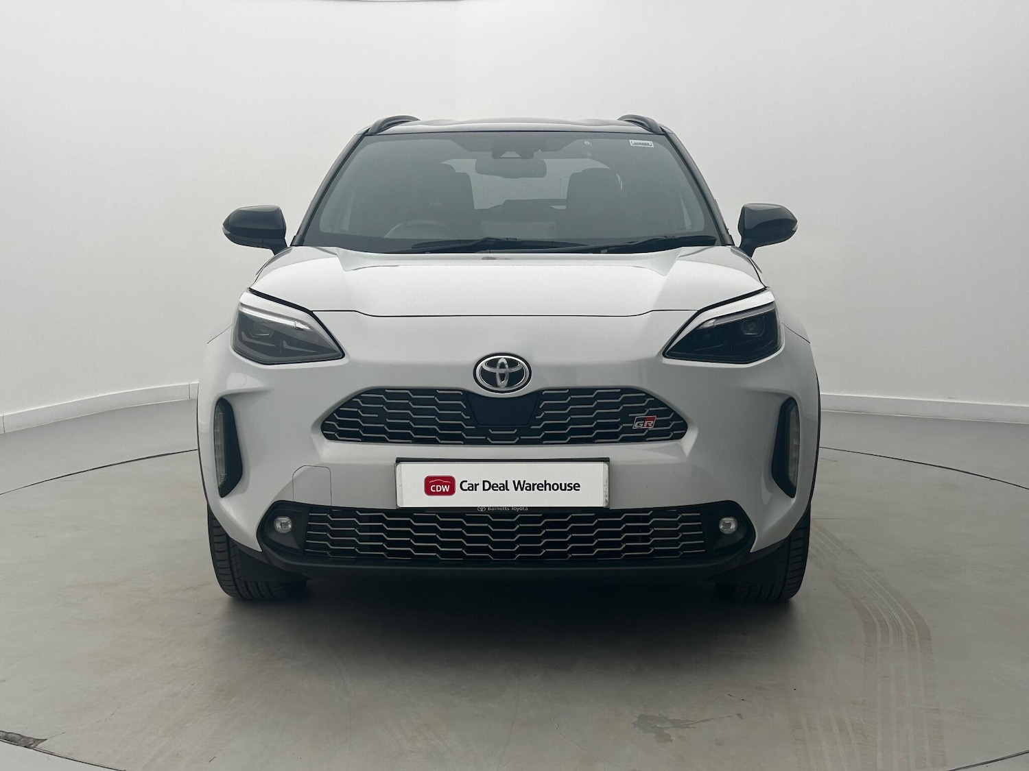 Used Toyota Yaris Cross 2023 for sale - 77901509: Photo 2