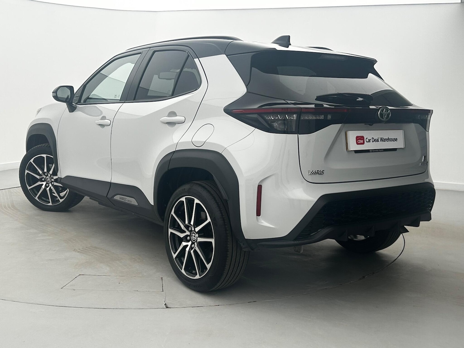 Used Toyota Yaris Cross 2023 for sale - 77901509: Photo 3