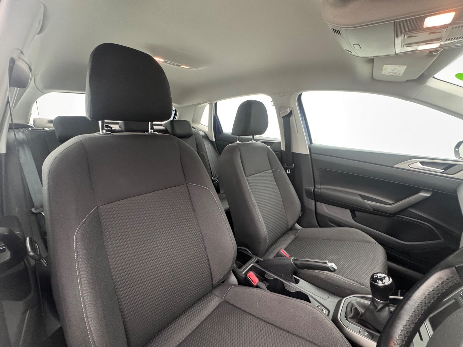 Used Volkswagen Polo 2018 for sale - 76673374: Photo 10