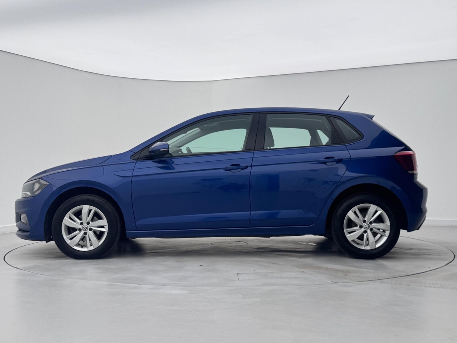 Used Volkswagen Polo 2018 for sale - 76673374: Photo 4