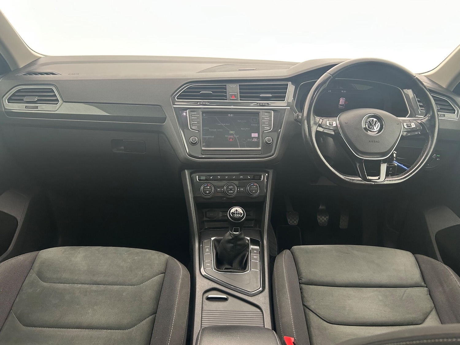 Used Volkswagen Tiguan 2017 for sale - 76762276: Photo 7