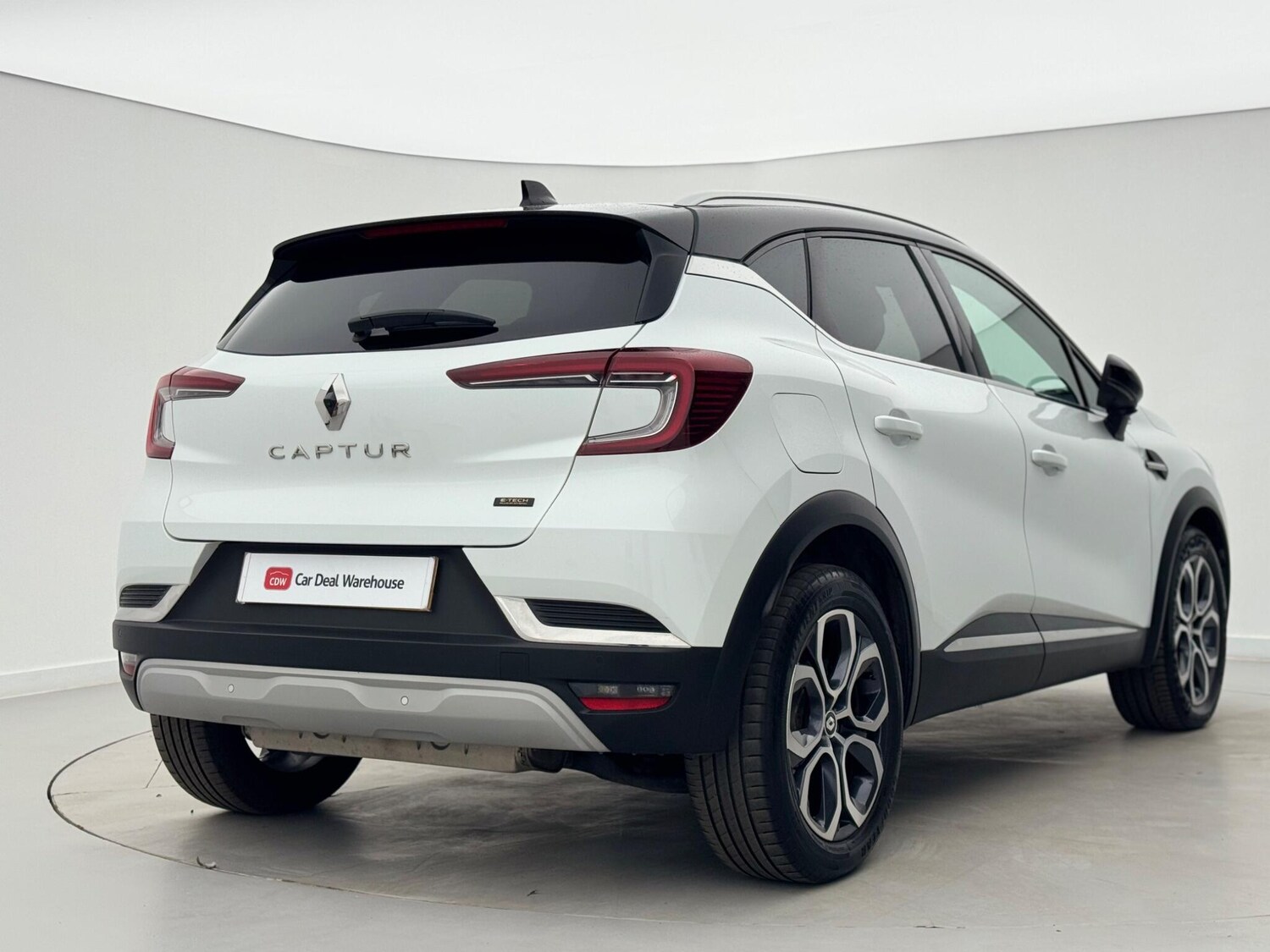 Used Renault Captur 2023 for sale - 77845397: Photo 8
