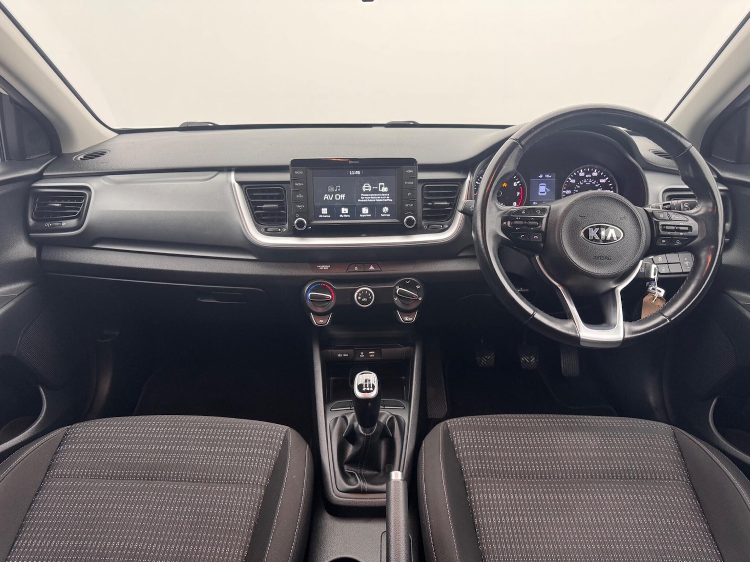 Used Kia Stonic 2018 for sale - 77179866: Photo 8