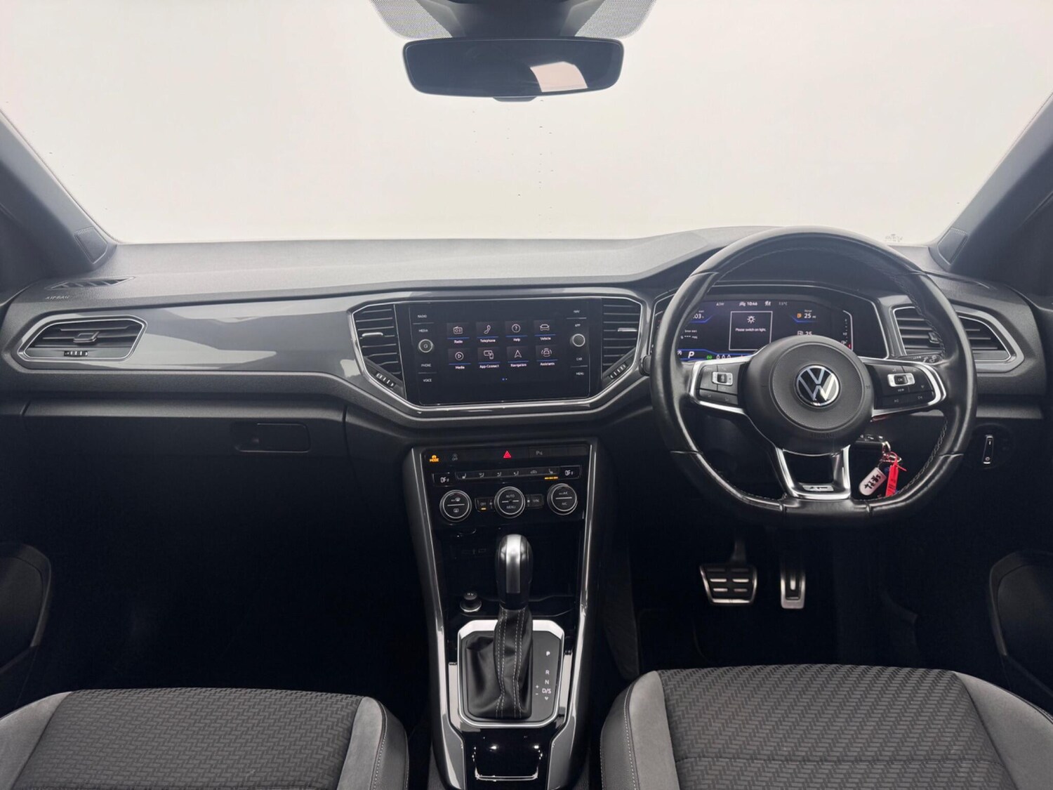 Used Volkswagen T-Roc 2021 for sale - 77809909: Photo 8