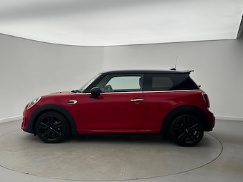 Used MINI Hatch 2019 for sale - 77995258: Photo